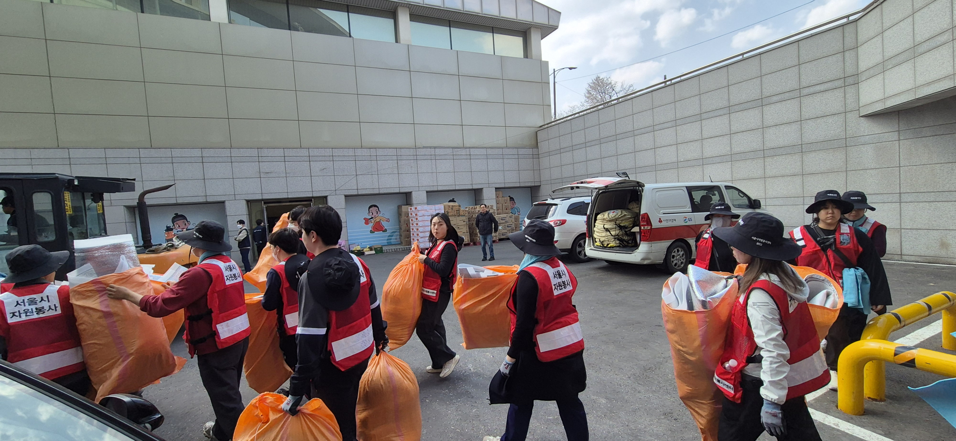 서울시, 경북 안동 산불피해지역에 2차 봉사의 손길 전한다