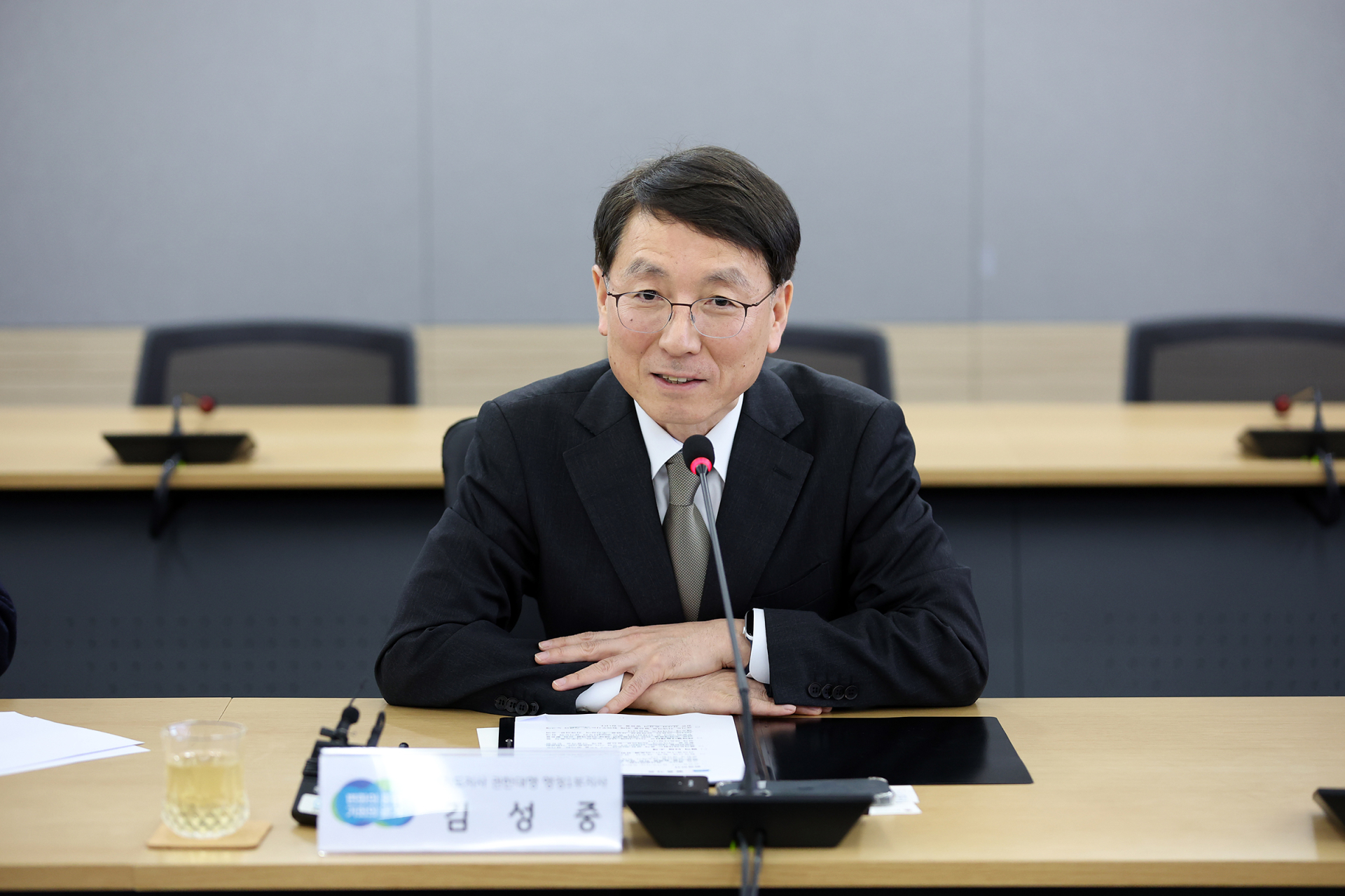 경기도, 시니어 의사 양성해 의료취약지 인력 공백 채운다…도·의사회·민간 3자 협력